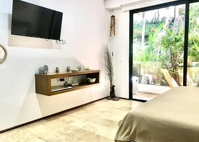 012 Modern Luxurious Wifi 100 Mb Apartment